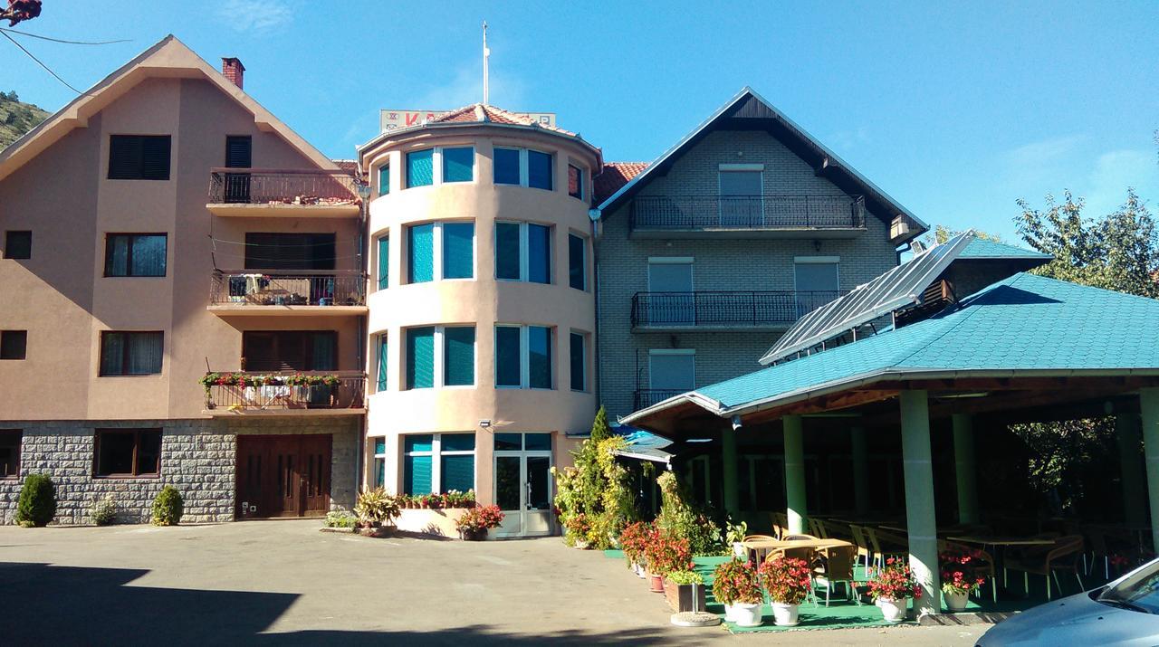 Bed & Breakfast Karavan Raška Eksteriør bilde