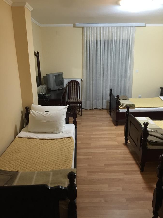 Bed & Breakfast Karavan Raška Rom bilde